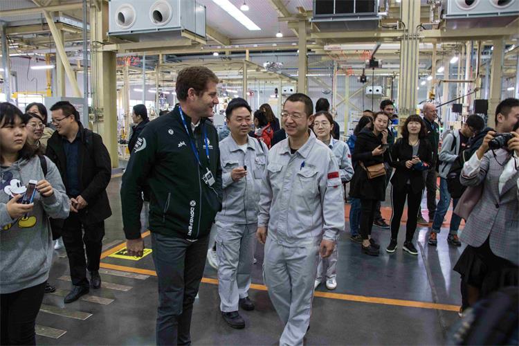 Бесправадная сістэма кіраўніцтва мікрафонам для ціхай канферэнцыі(图9)